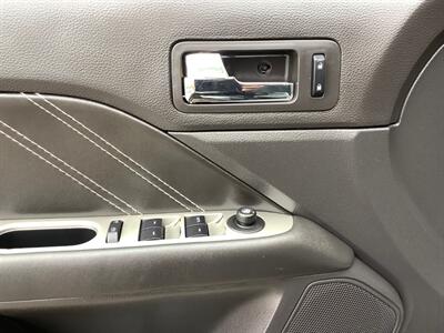2010 Ford Fusion Sport   - Photo 11 - Crest Hill, IL 60403