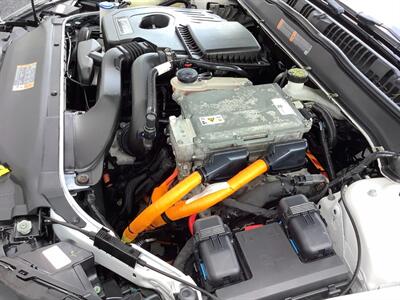 2020 Ford Fusion Hybrid Titanium   - Photo 26 - Crest Hill, IL 60403