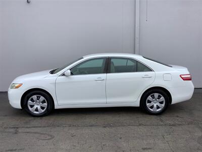 2009 Toyota Camry LE   - Photo 3 - Crest Hill, IL 60403