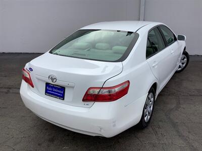 2009 Toyota Camry LE   - Photo 6 - Crest Hill, IL 60403