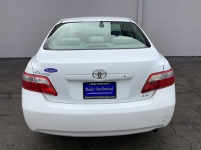 2009 Toyota Camry LE   - Photo 4 - Crest Hill, IL 60403