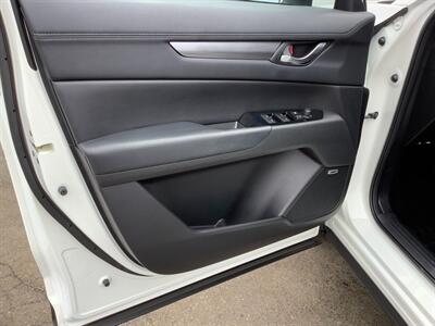 2019 Mazda CX-5 Touring One Owner! - Photo 15 - Crest Hill, IL 60403