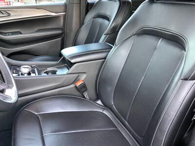 2024 Jeep Grand Cherokee Limited   - Photo 38 - Crest Hill, IL 60403