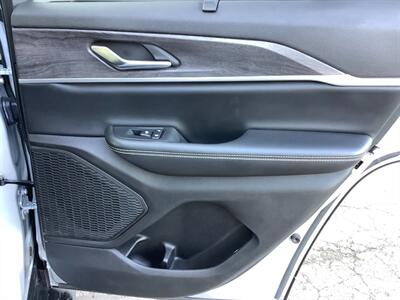 2024 Jeep Grand Cherokee Limited   - Photo 41 - Crest Hill, IL 60403