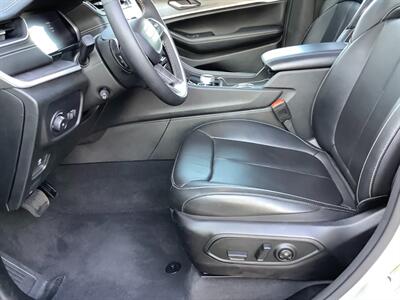 2024 Jeep Grand Cherokee Limited   - Photo 24 - Crest Hill, IL 60403