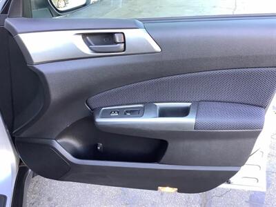 2011 Subaru Forester 2.5X   - Photo 25 - Crest Hill, IL 60403