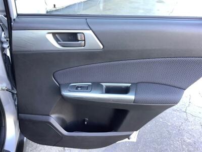 2011 Subaru Forester 2.5X   - Photo 23 - Crest Hill, IL 60403
