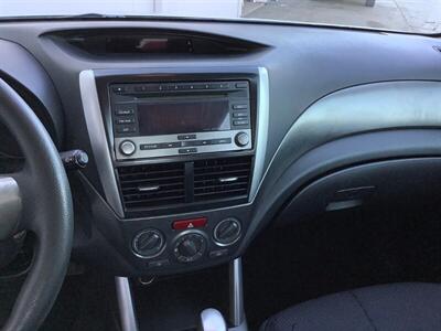 2011 Subaru Forester 2.5X   - Photo 14 - Crest Hill, IL 60403