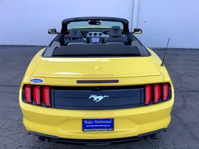 2018 Ford Mustang EcoBoost   - Photo 17 - Crest Hill, IL 60403