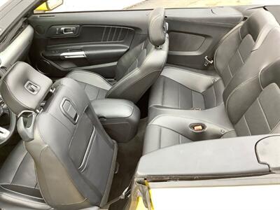 2018 Ford Mustang EcoBoost   - Photo 27 - Crest Hill, IL 60403