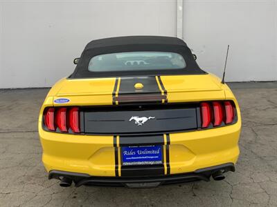 2018 Ford Mustang EcoBoost   - Photo 4 - Crest Hill, IL 60403
