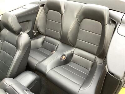 2018 Ford Mustang EcoBoost   - Photo 28 - Crest Hill, IL 60403