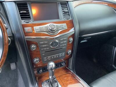 2017 INFINITI QX80   - Photo 18 - Crest Hill, IL 60403