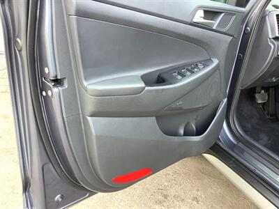 2019 Hyundai TUCSON Limited - Photo 15 - Crest Hill, IL 60403