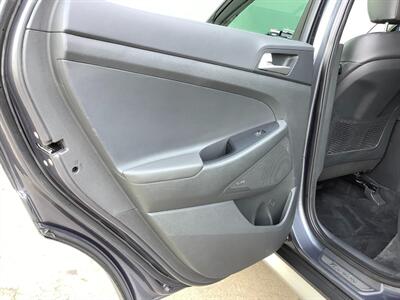 2019 Hyundai TUCSON Limited - Photo 26 - Crest Hill, IL 60403