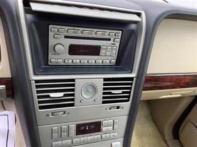 2005 Lincoln Aviator Luxury   - Photo 16 - Crest Hill, IL 60403