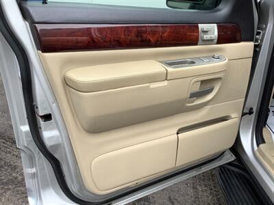 2005 Lincoln Aviator Luxury   - Photo 13 - Crest Hill, IL 60403