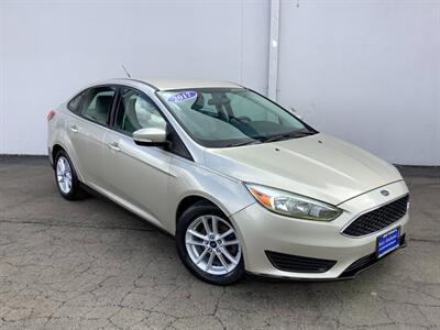 2017 Ford Focus SE   - Photo 8 - Crest Hill, IL 60403