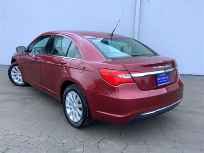 2011 Chrysler 200 Touring - Photo 4 - Crest Hill, IL 60403