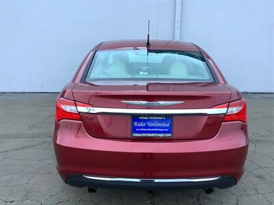 2011 Chrysler 200 Touring - Photo 6 - Crest Hill, IL 60403