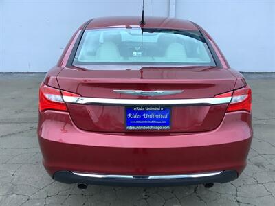 2011 Chrysler 200 Touring   - Photo 7 - Crest Hill, IL 60403