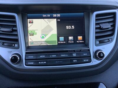 2017 Hyundai TUCSON Limited - Photo 18 - Crest Hill, IL 60403