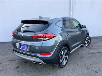 2017 Hyundai TUCSON Limited - Photo 6 - Crest Hill, IL 60403