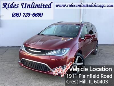 2020 Chrysler Pacifica Touring L   - Photo 1 - Crest Hill, IL 60403