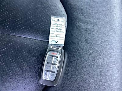 2020 Chrysler Pacifica Touring L   - Photo 31 - Crest Hill, IL 60403