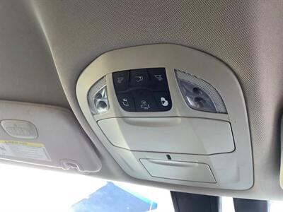 2020 Chrysler Pacifica Touring L   - Photo 32 - Crest Hill, IL 60403