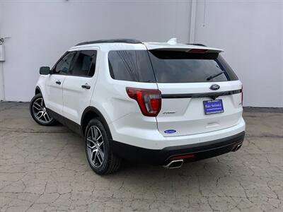 2016 Ford Explorer Sport   - Photo 5 - Crest Hill, IL 60403