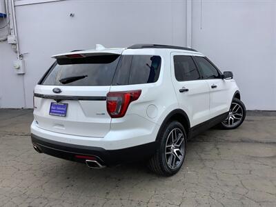 2016 Ford Explorer Sport   - Photo 7 - Crest Hill, IL 60403