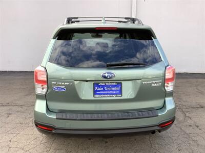 2017 Subaru Forester 2.5i Premium   - Photo 3 - Crest Hill, IL 60403