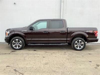 2019 Ford F-150 XLT   - Photo 2 - Crest Hill, IL 60403