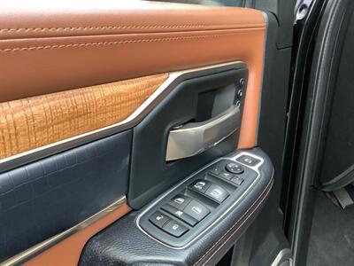 2019 RAM 3500 Laramie Longhorn   - Photo 15 - Crest Hill, IL 60403