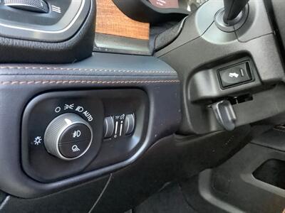 2019 RAM 3500 Laramie Longhorn   - Photo 26 - Crest Hill, IL 60403