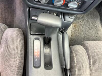 1997 Pontiac Firebird   - Photo 18 - Crest Hill, IL 60403