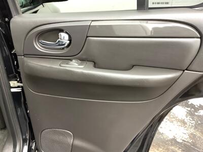 2007 GMC Envoy SLE   - Photo 27 - Crest Hill, IL 60403