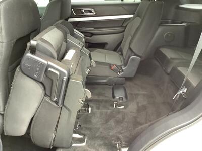 2017 Ford Explorer XLT - Photo 34 - Crest Hill, IL 60403