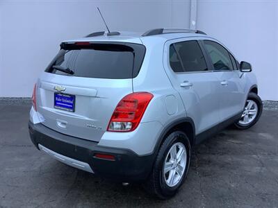 2016 Chevrolet Trax LT   - Photo 6 - Crest Hill, IL 60403