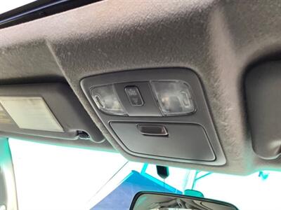 2006 Toyota 4Runner SR5   - Photo 33 - Crest Hill, IL 60403