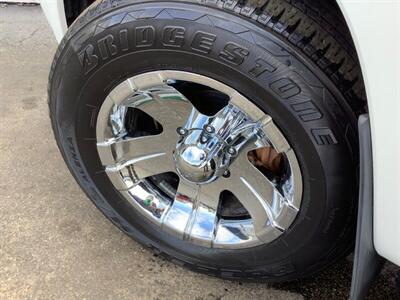 2006 Toyota 4Runner SR5   - Photo 42 - Crest Hill, IL 60403