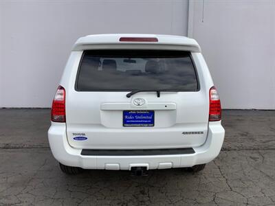 2006 Toyota 4Runner SR5   - Photo 6 - Crest Hill, IL 60403