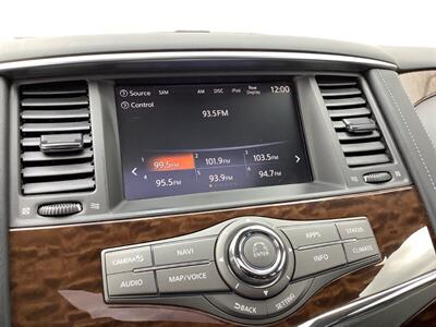 2019 Nissan Armada Platinum   - Photo 16 - Crest Hill, IL 60403