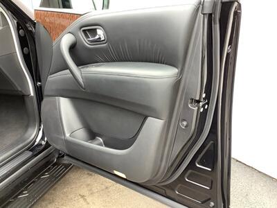 2019 Nissan Armada Platinum   - Photo 31 - Crest Hill, IL 60403