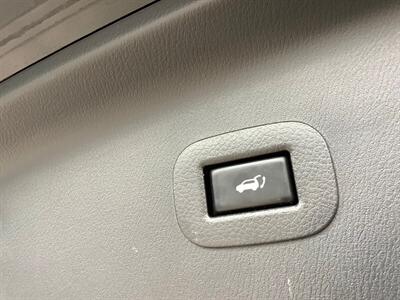 2019 Nissan Armada Platinum   - Photo 43 - Crest Hill, IL 60403
