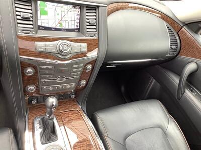 2019 Nissan Armada Platinum   - Photo 18 - Crest Hill, IL 60403