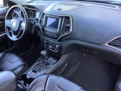 2019 Jeep Cherokee Latitude Plus   - Photo 39 - Crest Hill, IL 60403