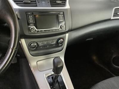 2019 Jeep Cherokee Latitude Plus   - Photo 59 - Crest Hill, IL 60403