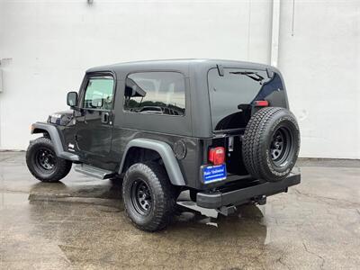 2004 Jeep Wrangler Unlimited   - Photo 4 - Crest Hill, IL 60403